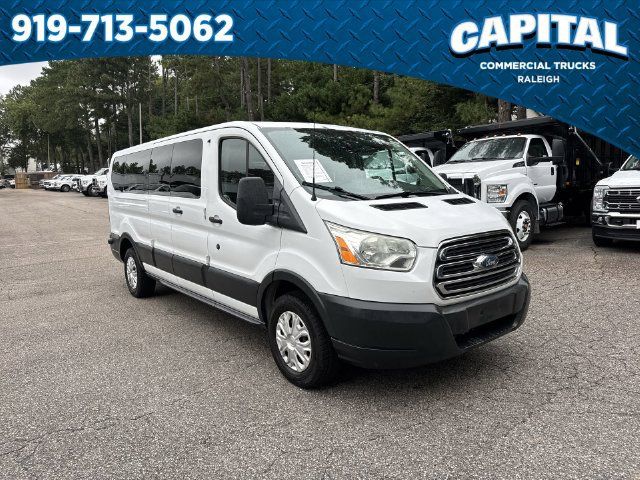 Used 2015 Ford Transit 350 XLT RWD image 2