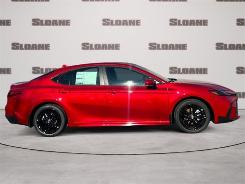 New 2026 Toyota Camry SE FWD image 6