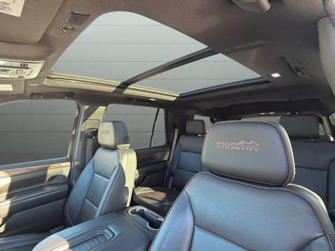 Used 2021 Chevrolet Tahoe High Country w/ Premium Package AWD/4WD image 20