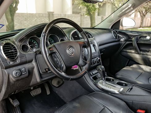 Used 2017 Buick Enclave Leather image 26