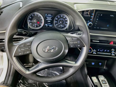 Used 2023 Hyundai Sonata SEL FWD image 11