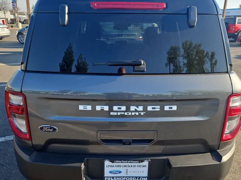 Used 2024 Ford Bronco Sport Outer Banks w/ Topo Graphic Package image 7