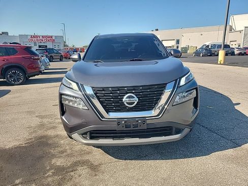 Used 2021 Nissan Rogue SV AWD/4WD image 2