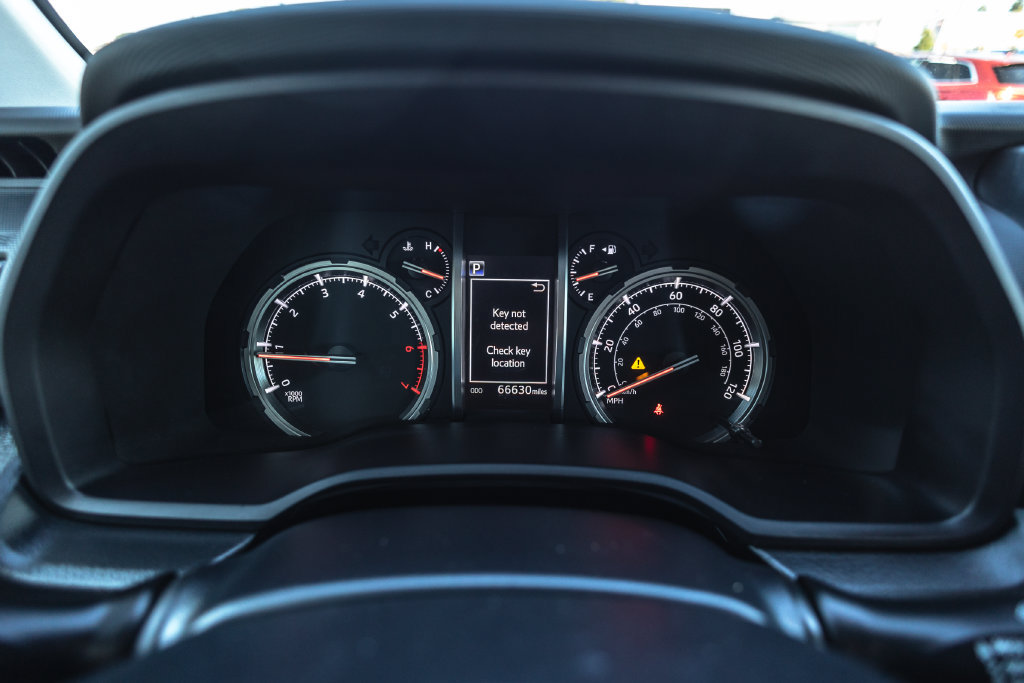 Used 2021 Toyota 4Runner Limited AWD/4WD image 14