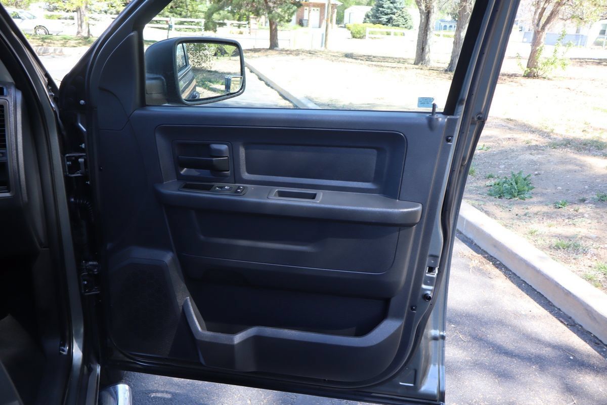 Used 2011 RAM 1500 ST w/ ST Popular Equipment Group AWD/4WD image 26