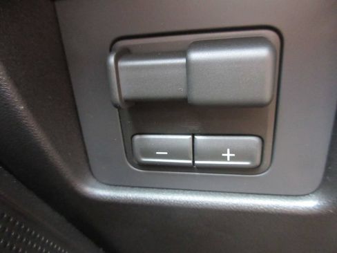 New 2026 GMC Canyon AT4 w/ Technology Plus Package AWD/4WD image 19