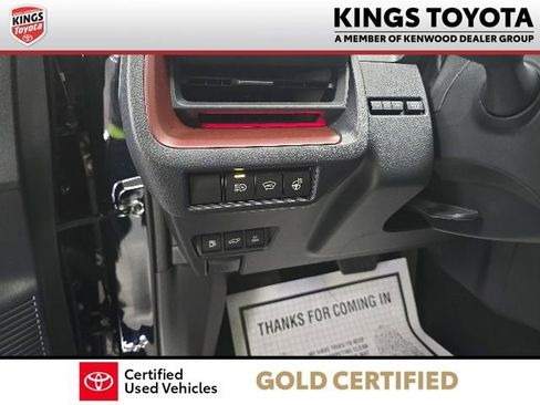 Certified 2024 Toyota Prius Prime Premium w/ Advanced Technology Package FWD image 17
