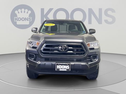 Used 2023 Toyota Tacoma SR w/ SR Convenience Package AWD/4WD image 11