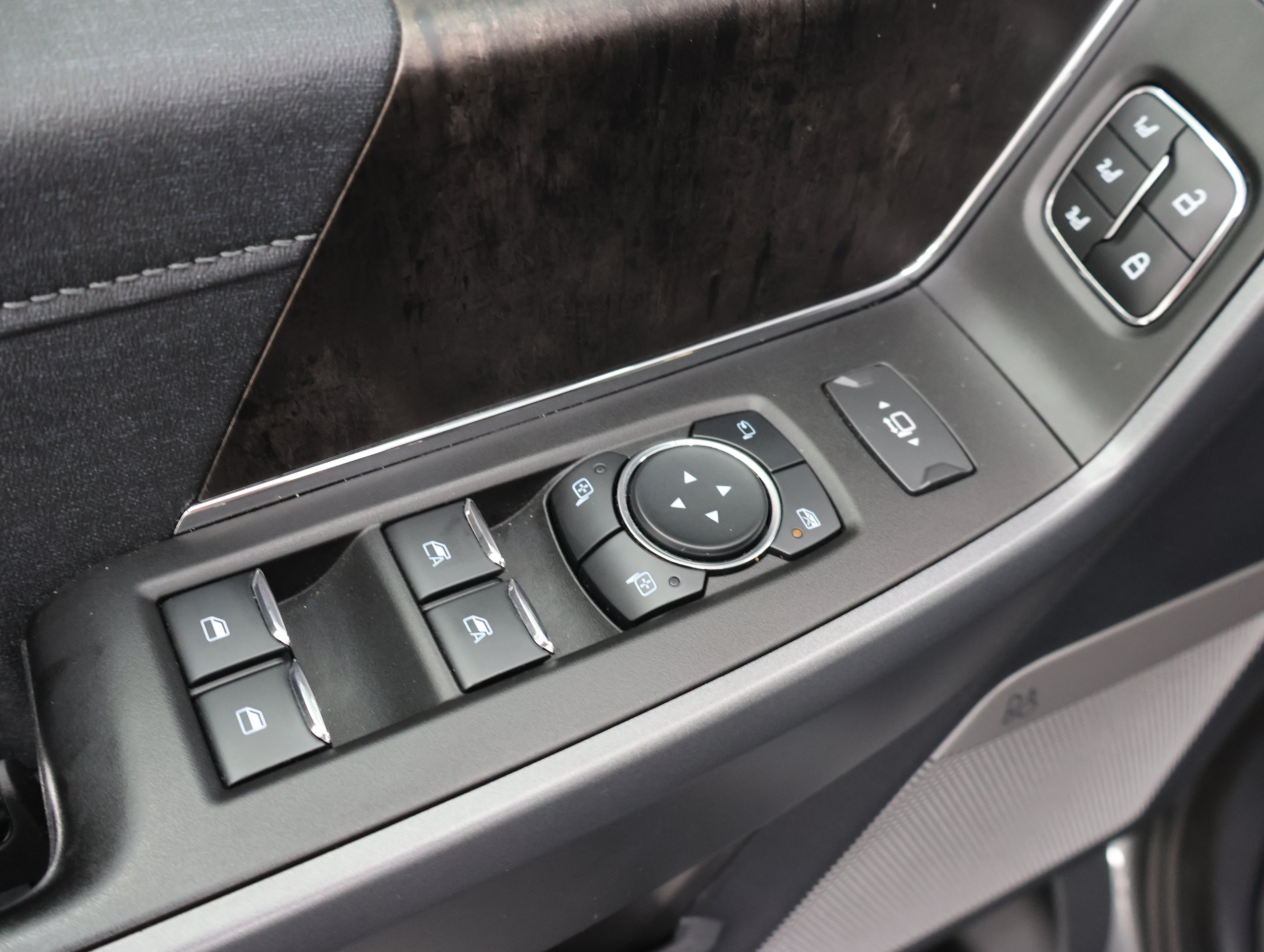 Used 2023 Ford F350 Lariat w/ Sport Appearance Package AWD/4WD image 46