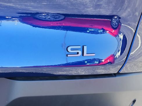 New 2025 Nissan Murano SL image 18