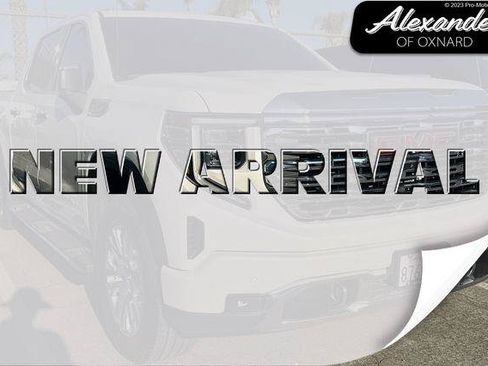 Used 2022 GMC Sierra 1500 Denali AWD/4WD image 1