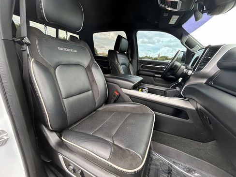 Used 2023 RAM 1500 Laramie RWD image 31