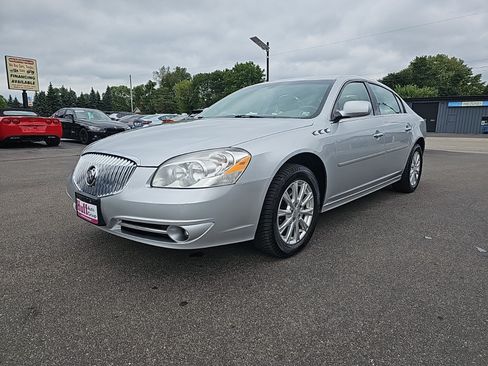 Used 2011 Buick Lucerne CXL w/ Driver Confidence Package FWD image 8
