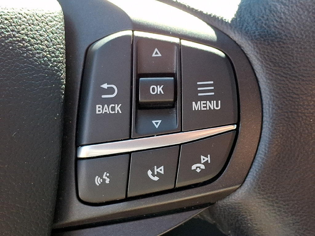 Used 2020 Ford Explorer XLT w/ Equipment Group 202A AWD/4WD image 25