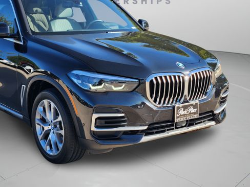 Used 2023 BMW X5 xDrive40i AWD/4WD image 34