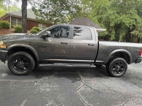 Used 2017 RAM 2500 Laramie w/ Sport Appearance Group AWD/4WD image 4