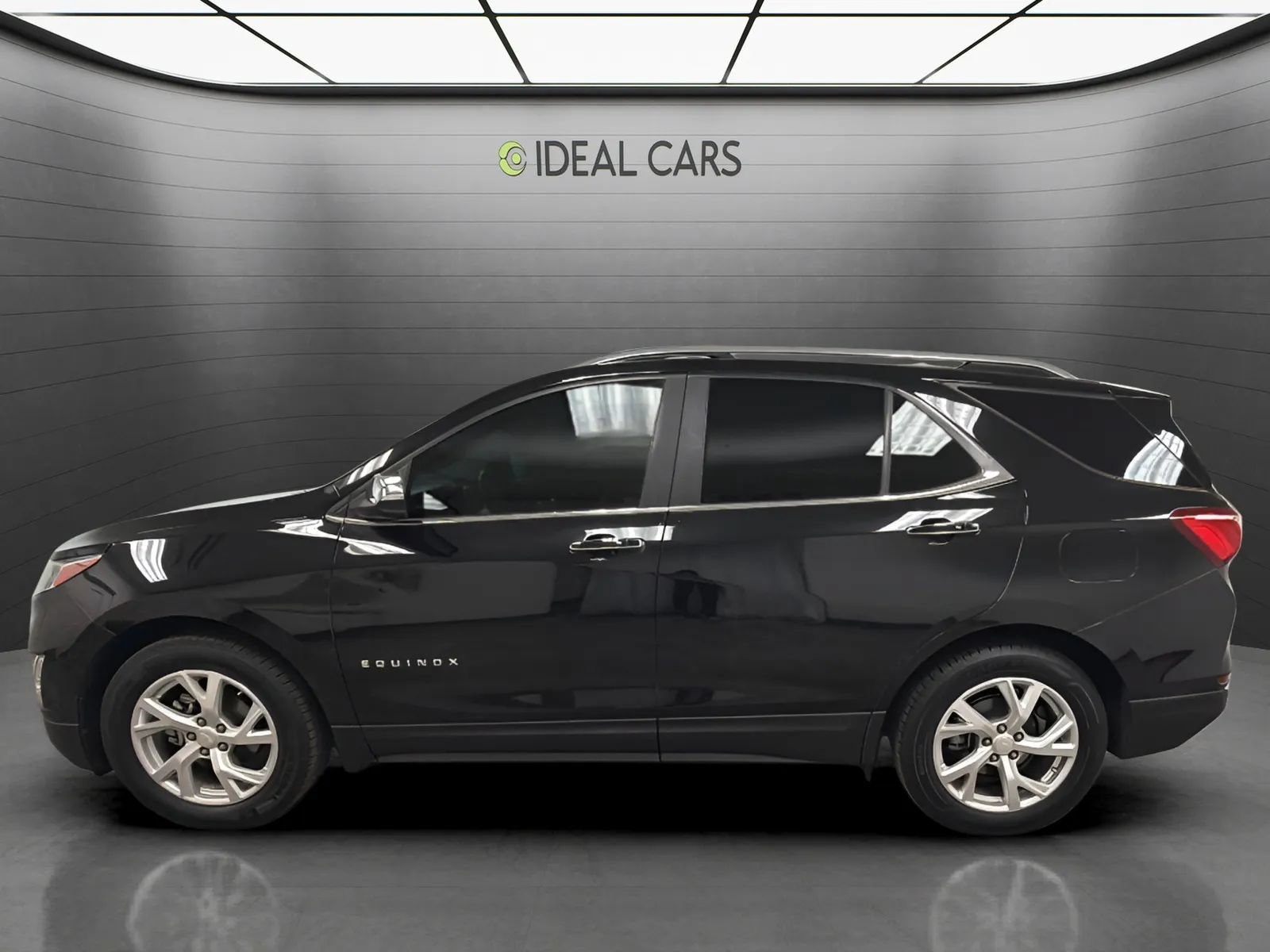 Used 2018 Chevrolet Equinox Premier FWD image 8