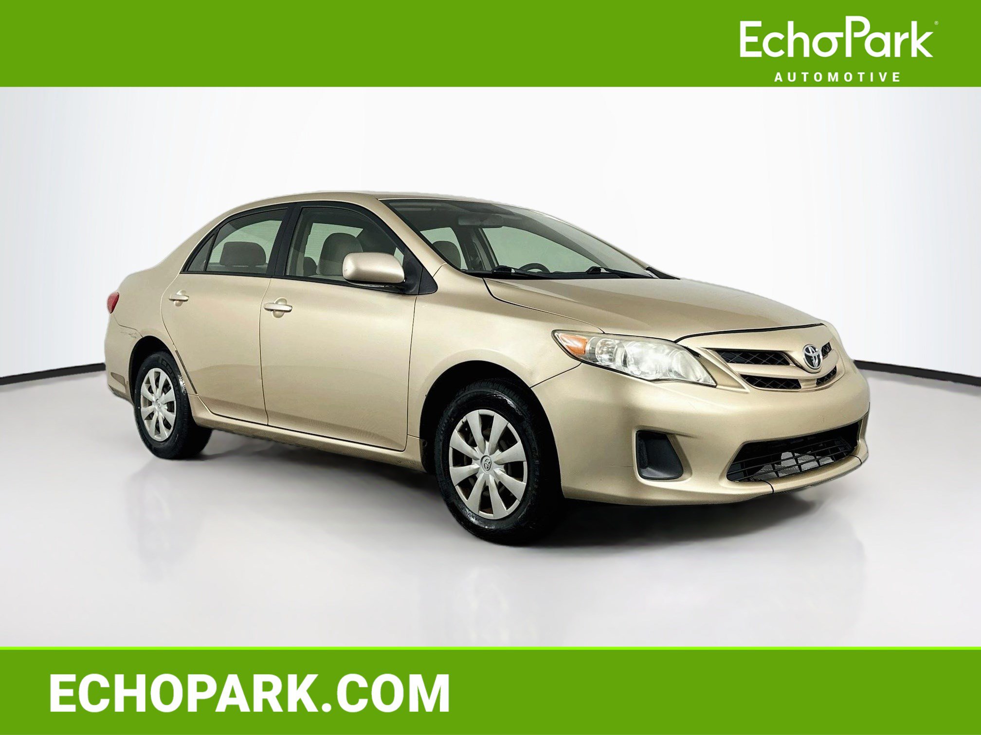 Used 2011 Toyota Corolla LE FWD image 1