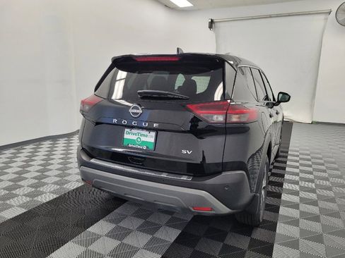 Used 2022 Nissan Rogue SV w/ SV Premium Package image 7