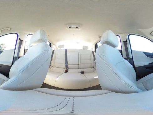 Used 2024 Chevrolet Malibu LT image 42