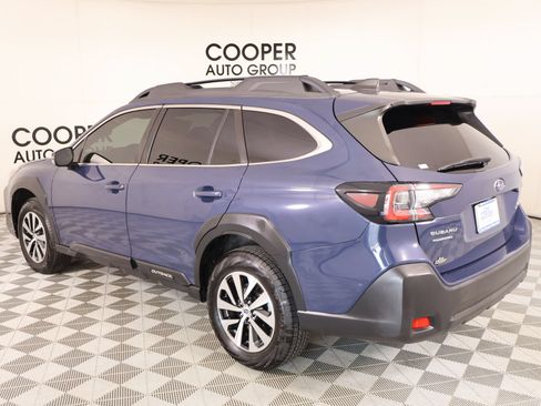 Used 2024 Subaru Outback Premium AWD/4WD image 23