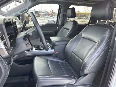 Used 2024 Ford F250 Lariat w/ Black Appearance Package image 11