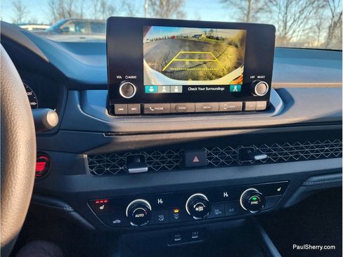 Used 2023 Honda Accord EX image 30