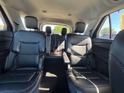 Used 2024 Ford Explorer Limited RWD image 39