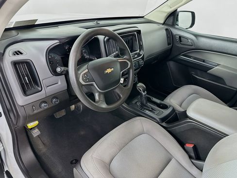 Used 2022 Chevrolet Colorado W/T w/ WT Convenience Package AWD/4WD image 30