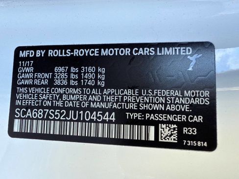 Used 2018 Rolls-Royce Phantom Sedan image 53