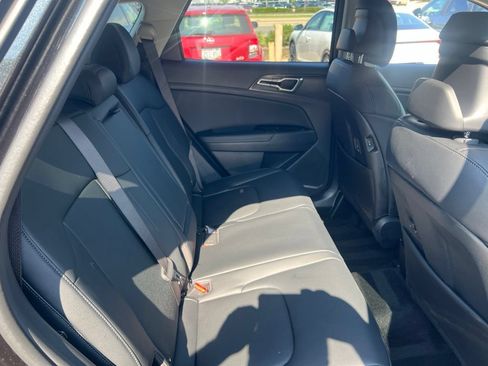 Certified 2023 Kia Sportage EX AWD/4WD image 14