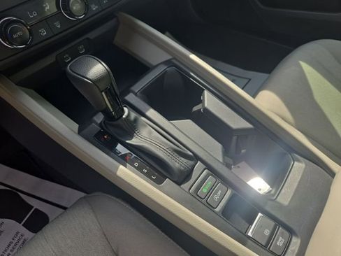 Used 2024 Honda Accord EX image 22