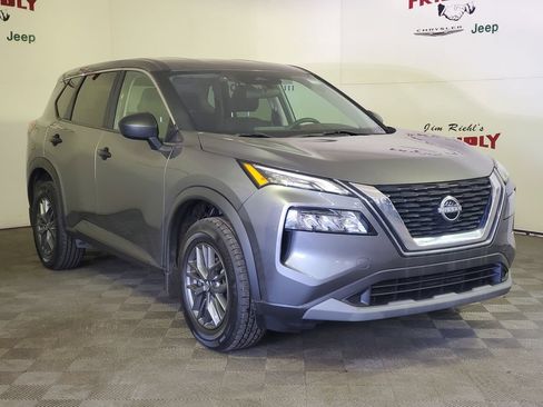 Used 2023 Nissan Rogue S AWD/4WD image 25