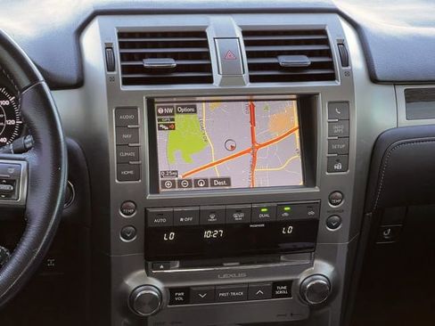 Used 2014 Lexus GX 460 image 15