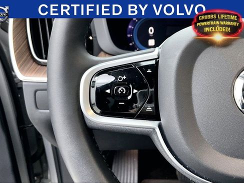 Used 2023 Volvo XC60 B5 Ultimate w/ Climate Package FWD image 26