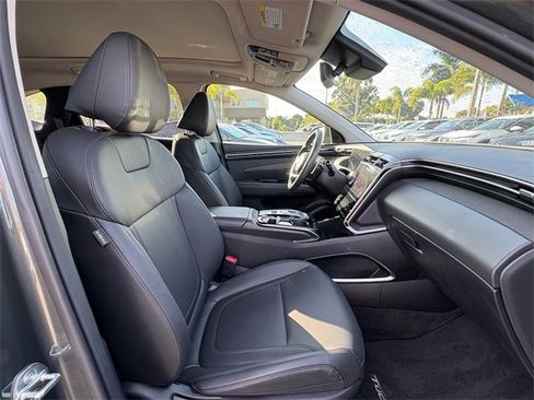 Used 2023 Hyundai Tucson SEL image 16