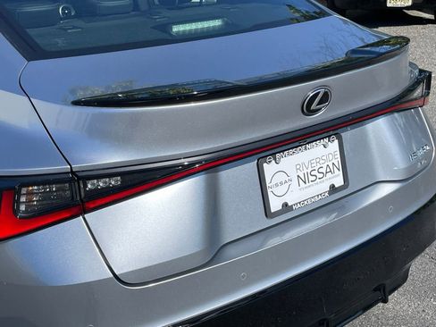 Used 2022 Lexus IS 350 F Sport image 32