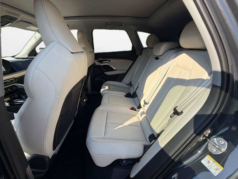 New 2026 Audi Q5 Premium Plus AWD/4WD image 13