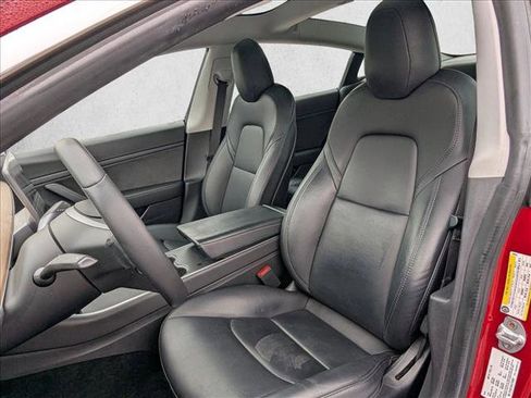 Used 2020 Tesla Model 3 Standard Range Plus image 15
