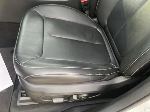 Used 2022 Jeep Grand Cherokee Limited 4xe image 11