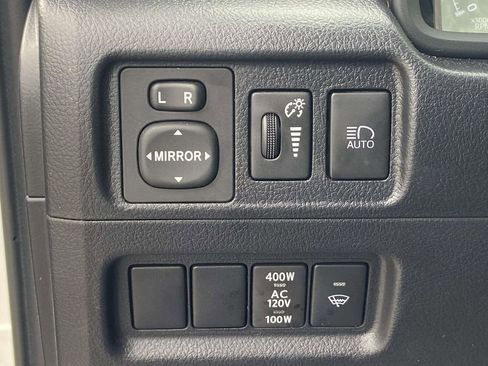 Used 2023 Toyota 4Runner SR5 Premium w/ Moonroof Package image 31