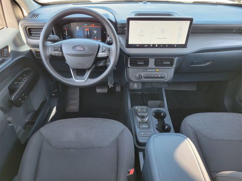 Used 2025 Ford Maverick XL w/ Equipment Group 102A image 4