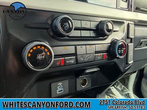 New 2026 Ford F250 XLT w/ XLT Premium Package AWD/4WD image 14