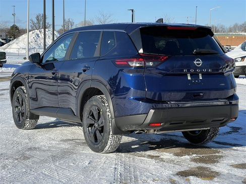 New 2026 Nissan Rogue SV image 40