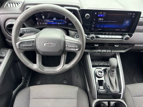 Used 2024 Chevrolet Colorado Trail Boss w/ Advanced Trailering Package image 3