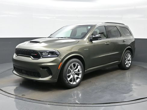 New 2026 Dodge Durango GT w/ Tow 'N Go Package AWD/4WD image 2