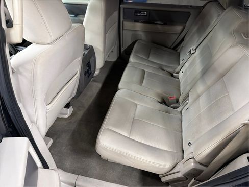 Used 2012 Ford Expedition XLT RWD image 24