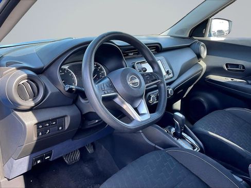Used 2022 Nissan Kicks S FWD image 14