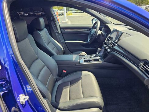 Used 2022 Honda Accord Sport image 10