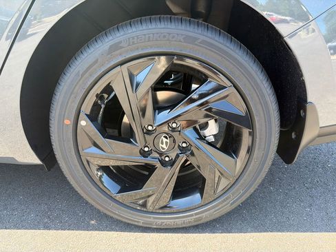 New 2026 Hyundai Elantra Sport w/ Cargo Package FWD image 19